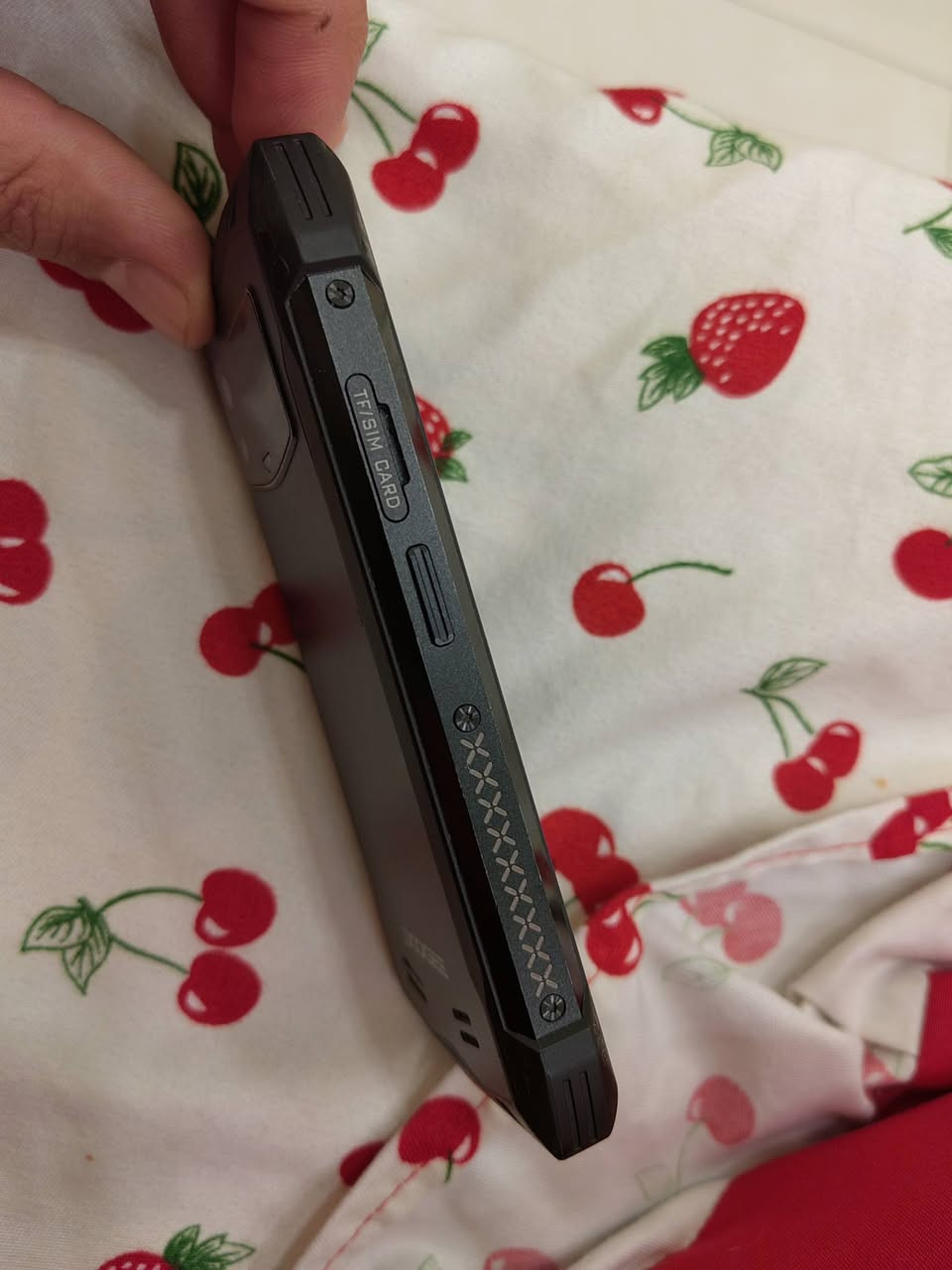 مدرع جديد  ذاكره 256 فول سلاسه حجم صغير جهاز كامل بس بالاتصال انت تسمع والماقبل مايسمك والباقي كفاله
75 مع التوصيل


**إذا كنت صاحب هذا الإعلان وتريد حذفه لأي سبب، رجاءا أرسل رسالة إلى الدعم الفني**