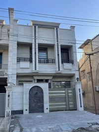 للايجار في السيديه  بيت 90 م  ركن درجه اولى مودرن مدخلين   يحتوي ع 4 غ...