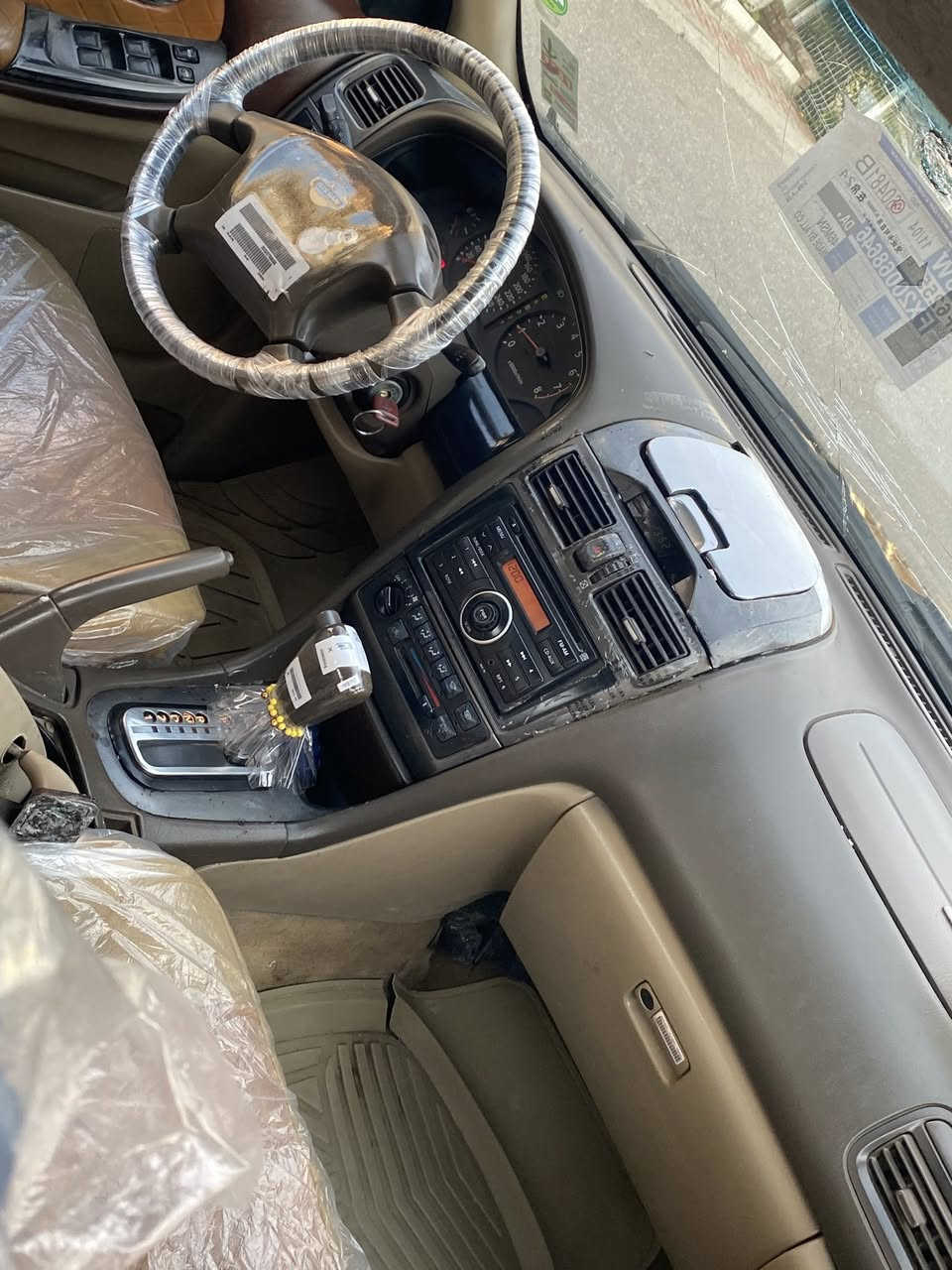 فروشتن +گۆڕینەوە
نیسان ماگزیما
مۆدێل 2001محەسەن
مەکینە 3000هەزار 
گێڕ تۆماتیک
ئاڕمی سۆران
بێ دەعمو لێدراو
تەنانەت قرچیشی نیە
٤ جام کارەبا
کامل ناوگێچی ئیشەکا
ساردو گەرم مەزبوت
ئاڕمو ئەوەلیاتو موسو بڕاوە بەشەرت ١٠ ساڵ
گێڕو مەکینەی زۆر مازبوتە
دوکەڵو سەرفو بوغاری نیە
مەکینەی لەزەختێکی زۆرا تۆزێک سەوتی زنجیر دەرەکات
بۆزانیاری زیاتر پەیوەندی بکەن
لە سلێمانیم ئاڵوگۆڕ ئەکەم بە شتێک بەدڵم بێ
٣٠ گەڵا قفڵو کۆتای
***********
***********
ژماره ي كوره ك هه مو شتيكي له سه ره
