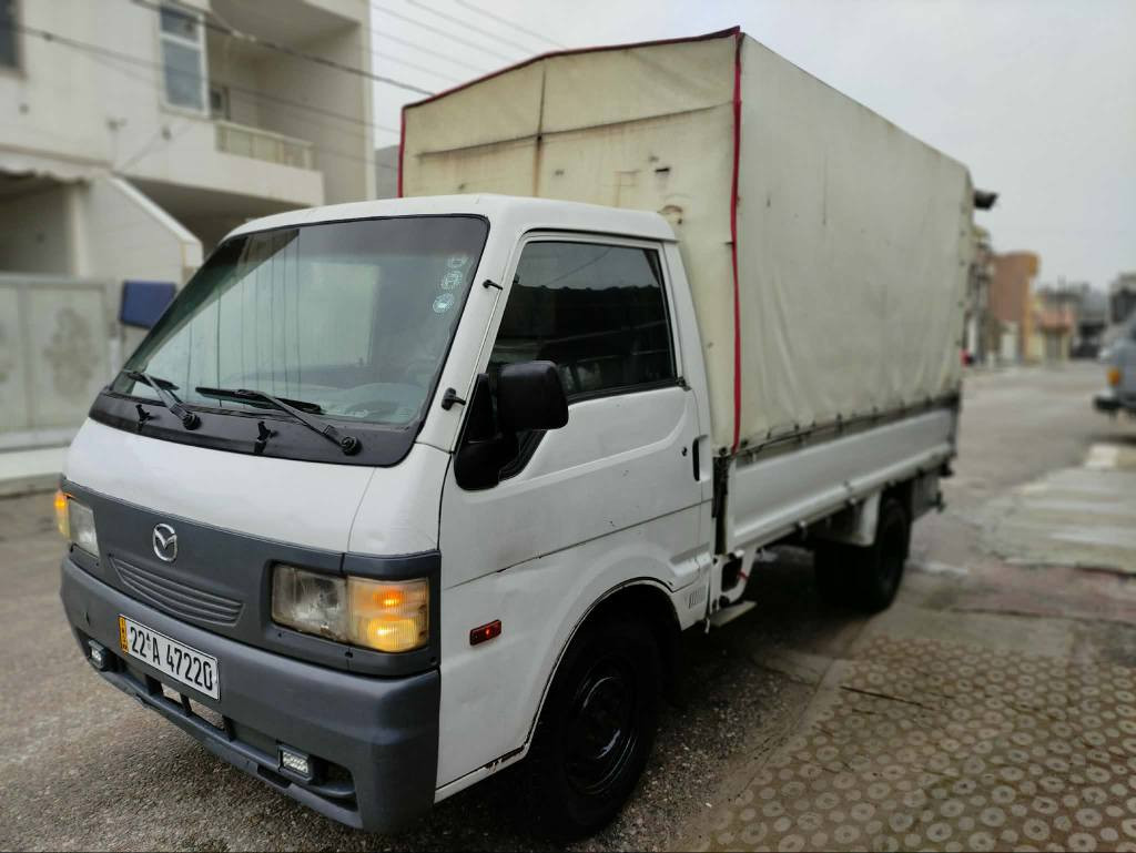 ***********
***********
مازدا ٢ تەنی
مۆدیل ٢٠٠٦
هەزەو فحس نوێیە
سەنەوی نوێیە هەتا ٢٠٣١
بە ناوی خۆمە
چوار تایەی نوێیە
کارابایاتی مەزبوتە
سعری ٥٥ وەرەقە و مەعمەلە أربيل, العراق
