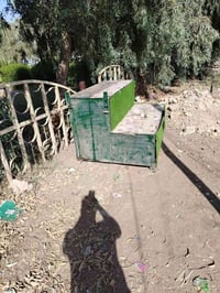 ميز حديد تفصال للبيع في بغداد الشعب التفاصيل على رقم 07717483712