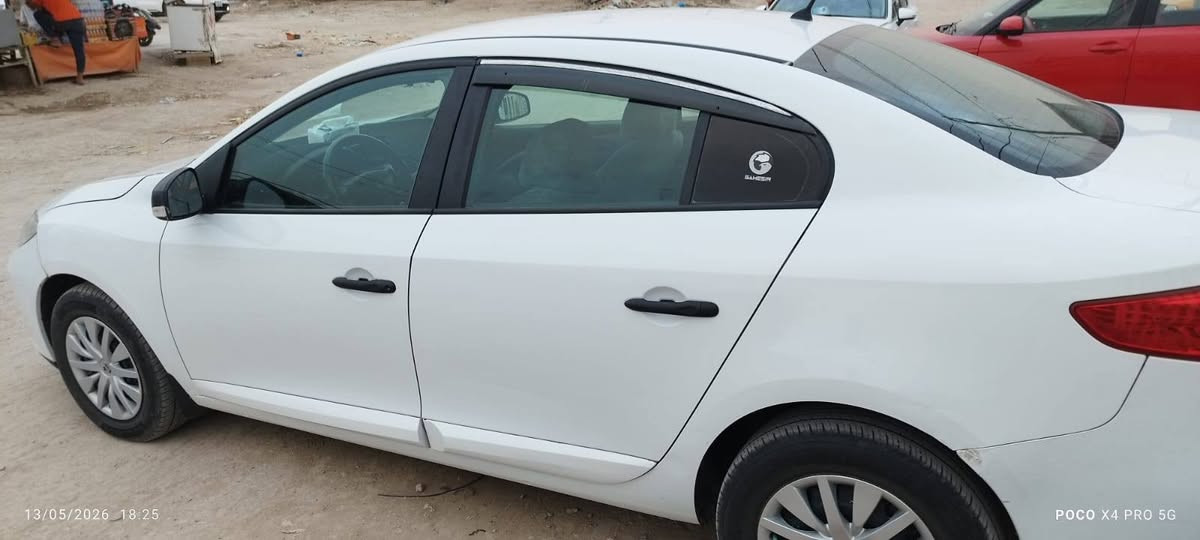 رينو فرنسي مستعجل ع البيع
بيه الدوسه مال العبري مصلحه وبابين بارد 
الباقي كله كفاله تبريد مكينه فول 
حداديه 75./.
رقم ديوانيه سنويه 28 
مداور مباشر
سعره 75 بيه مجال


**إذا كنت صاحب هذا الإعلان وتريد حذفه لأي سبب، رجاءا أرسل رسالة إلى الدعم الفني**