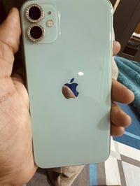 آيفون ١١ • شاشة مبدلة • بطارية ٧٩٪