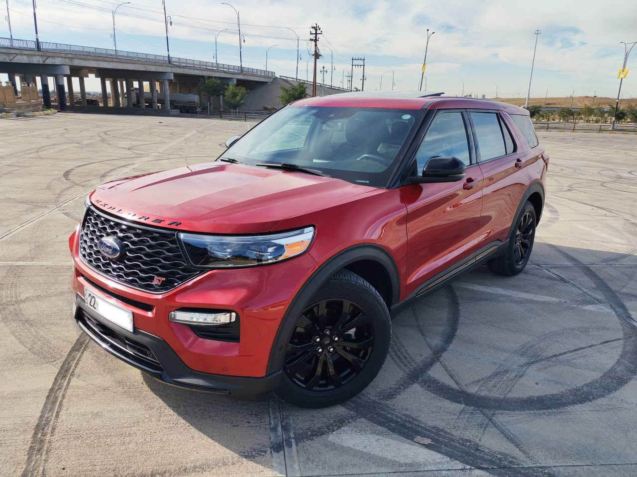 Ford Explorer ST 🚀🚀
‏فورد إكسبلورر مواصفات ST
حجم المحرك : 🐎 3.0L V6 TwinTurbo 400hp 
الموديل : 2021
العداد : 47 الف ميل
المواصفات: 
دبل اكسل
داخل ٧ الوان
كيج ديجتال
٧ انظمة قيادة
بصمة ابواب 
بصمة تشغيل 
تشغيل عن بعد (Remote Start)
شحن وايرليس
مرية شفط كهربائي 
مريات عاكسة وعلامة ترحيب ST
صندوق شفط كهربائي
صندوق فتح عن طريق حساس الرجل 
سستم سماعات (Bang&Olufsen)
كاميرات °360
هاند بريك بصمة 
اوتو بارك
اوتو هولد
اوتو ستارت Auto Start
اوتو ستوب Auto Stop‎
رادار امامي (تحديد مسار)
رادار جانبي  (نقاط عمياء)
رادار خلفي (التحذير من الاصطدام)
حساسات امامي وجانبي وخلفي
كشنات _VIP
كشنات جلد
كشنات كهربائي
كشنات خزن
كشنات تبريد وتدفئة
كشنات صف الثالث كهربائي
استيرن تدفئة
شفتات استيرن
استيرن كهربائي وخزن
تبريد لمس وشاشة
تبريد مركزي
لايتات ليد وعدسة زينون بيلادي
ويل كروم سبورت قياس ٢٠ انج مع تخم تايرات دنلوب
ضررها : فقط قطعتين بدون دواخل ارباك فقط استيرن وبردات
مكاني : كركوك
للاستفسار عن السعر وتفاصيل اكثر واتساب : ***********
