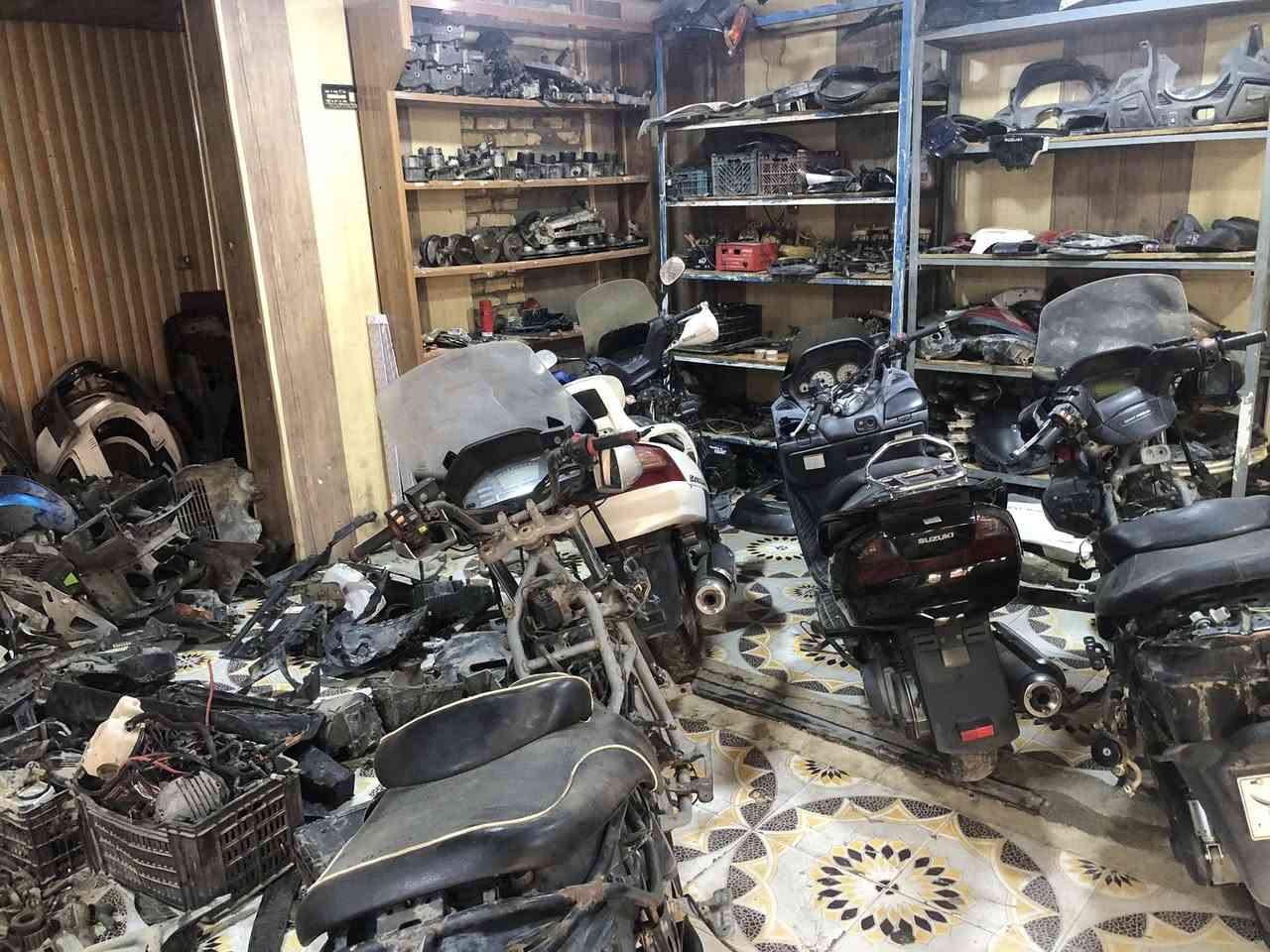 سلام عليكم تفصيخ سكاي ويف جميع الاحجام توصيل متوفرغراض عل ضمان شتحتاج متوفر مكاني بغداد  تفاصيل شمحتاج راسل خاص او واتساب ***********
