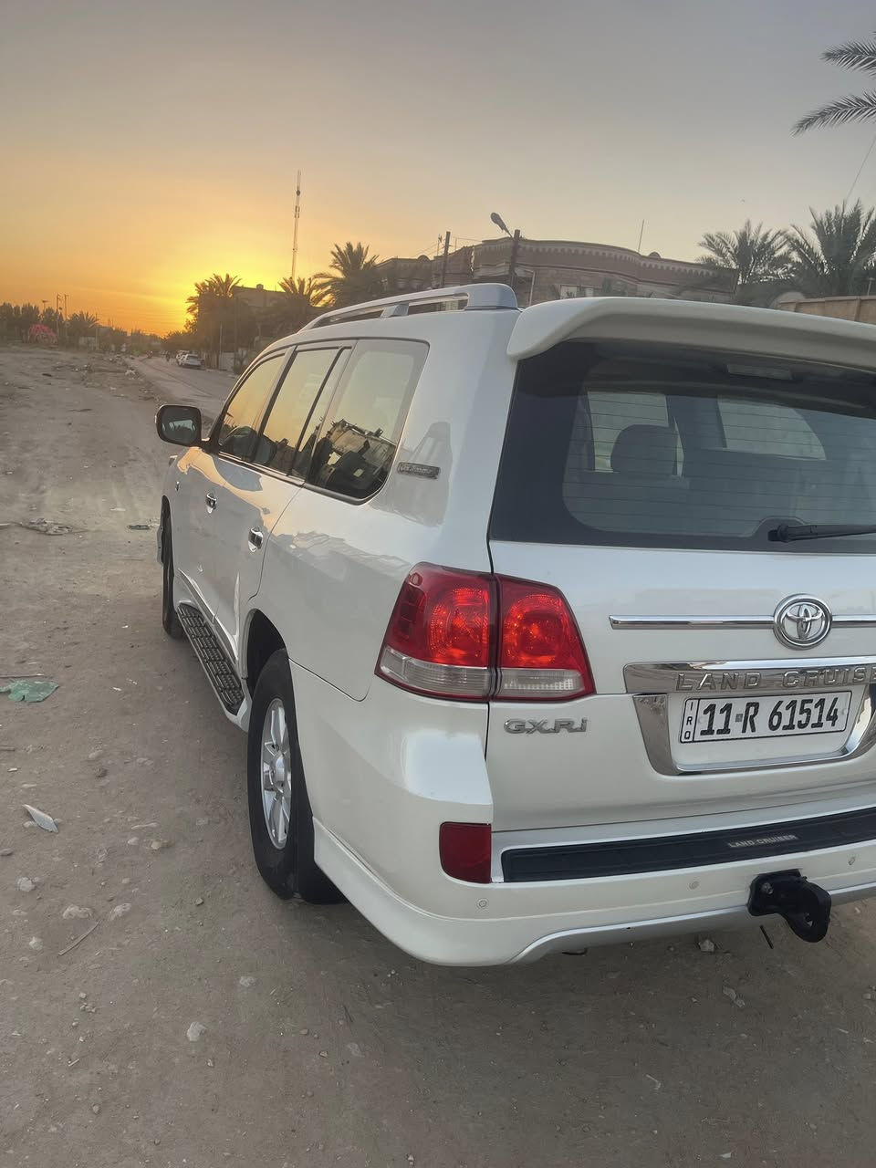 السلام عليكم
لاندكروز موديل ٢٠١١ ستينيه 

رقم بغداد تحويل مباشر 

صبغ قطعتين فقط لا ضربه ولا داخل فقط باب جنطه وجاملغ خلفي اثر شخط 

للبيع او مرواس 

السعر ٢٨٠ ورقه لاستفسار الاتصال على ‭0771 687 7804‬

غير متواجد على النت مكان السياره كربلاء
