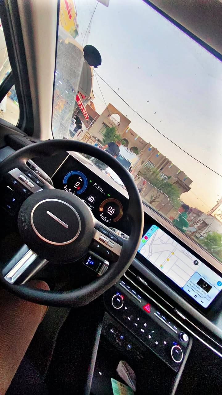 للبيع سوناتا 2025 SEL – محرك 2.5 بنزين
للبيع Hyundai Sonata 2025 فئة SEL بحالة ممتازة جداً ✨

🔹 الممشى: 5,000 كم فقط
🔹 المحرك: 2.5 لتر بنزين
🔹 ناقل الحركة: أوتوماتيك
🔹 ترقيم:  رقم بغداد
🔹 الملكية: السيارة باسمي وتحويل ثاني يوم مباشرة

📌 الضرر :صور الضرر موجوده بالمنشور سيارة ضربته خفيفه وتصليح 100‎%‎
 • ضرر جامَلِغ خلفي معدل حار بدون صبغ وعلى وضعه
 • الضرر معدل PDR راجعة 100%
 • ملاحظات بسيطة جداً تحتاج تكحيلات خفيفة

⚙️ المواصفات:
✔️ كاميرا خلفية
✔️ حساسات خلفية
✔️ شاشة
✔️ تحكم ستيرن
✔️ تشغيل بصمة
✔️تبريد لمس
✔️رادارت امامية خلفية + جوانب 
✔️داخل مخمل اسود 

💰 السعر 180 وقابل للتفاوض بالمعقول
📍 الموقع: بعقوبة – ديالى
📞 ***********

السيارة جاهزة للفحص للجادين فقط 👌
