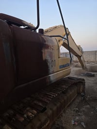 حفاره كوماتسو البيع موديل 2007 رقم بغداد عنوان بغداد هاتف 07710584486/...