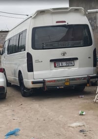 هايس للبيع مديل 9 كفاله بيه بس الرباعه داير صبغ وكفاله مكينة وكير مصفر...