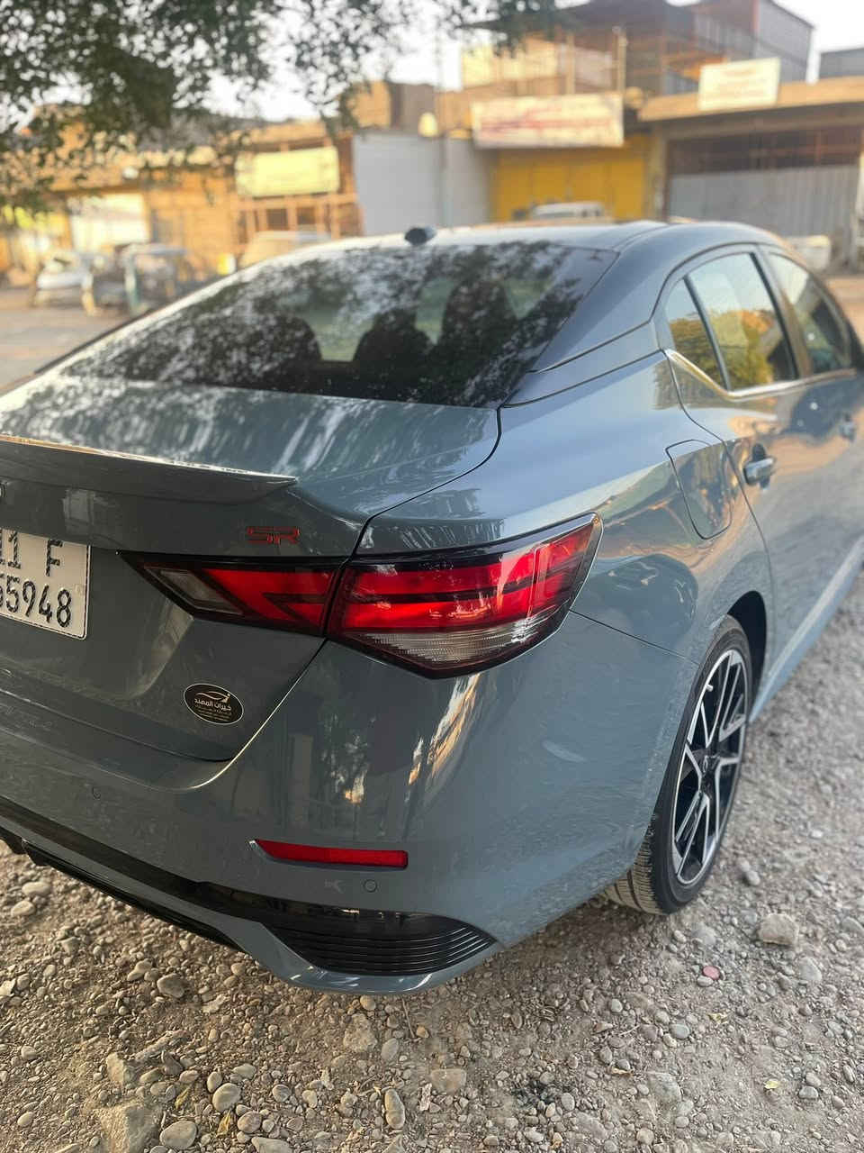 ‏NISSAN SINTRA 2024

🔥 نيسان سينترا 2024

وارد امريكى شكل جديد
حادث بنيد  تبديل 
ايرباك استيرن وبرده 

ماشيه ١١ ألف  

🔥 سياره SR  يعنى فول مواصفات

🩶 لون سمنتي مميز

حجم مكينه.  ٢٠٠٠

مواصفات السياره
كامرات محيطيه
. حساسات جانبيه
. رادار امامي
. نقط عمياء جانبيه
🔋 نظام بانزين ECO
تدفئه كشنات
 سعر 
١٤٥$ 
✅ وبيها هواي مواصفات
 اتصال 📞 بصاحب السياره 
***********
