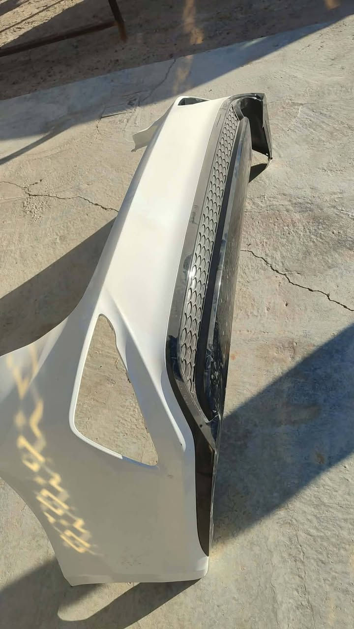 سلام عليكم  دعاميه + لحيه خلفيه نوع سيارة كيا فورتي موديل 2021 سعر 250الف 
***********
