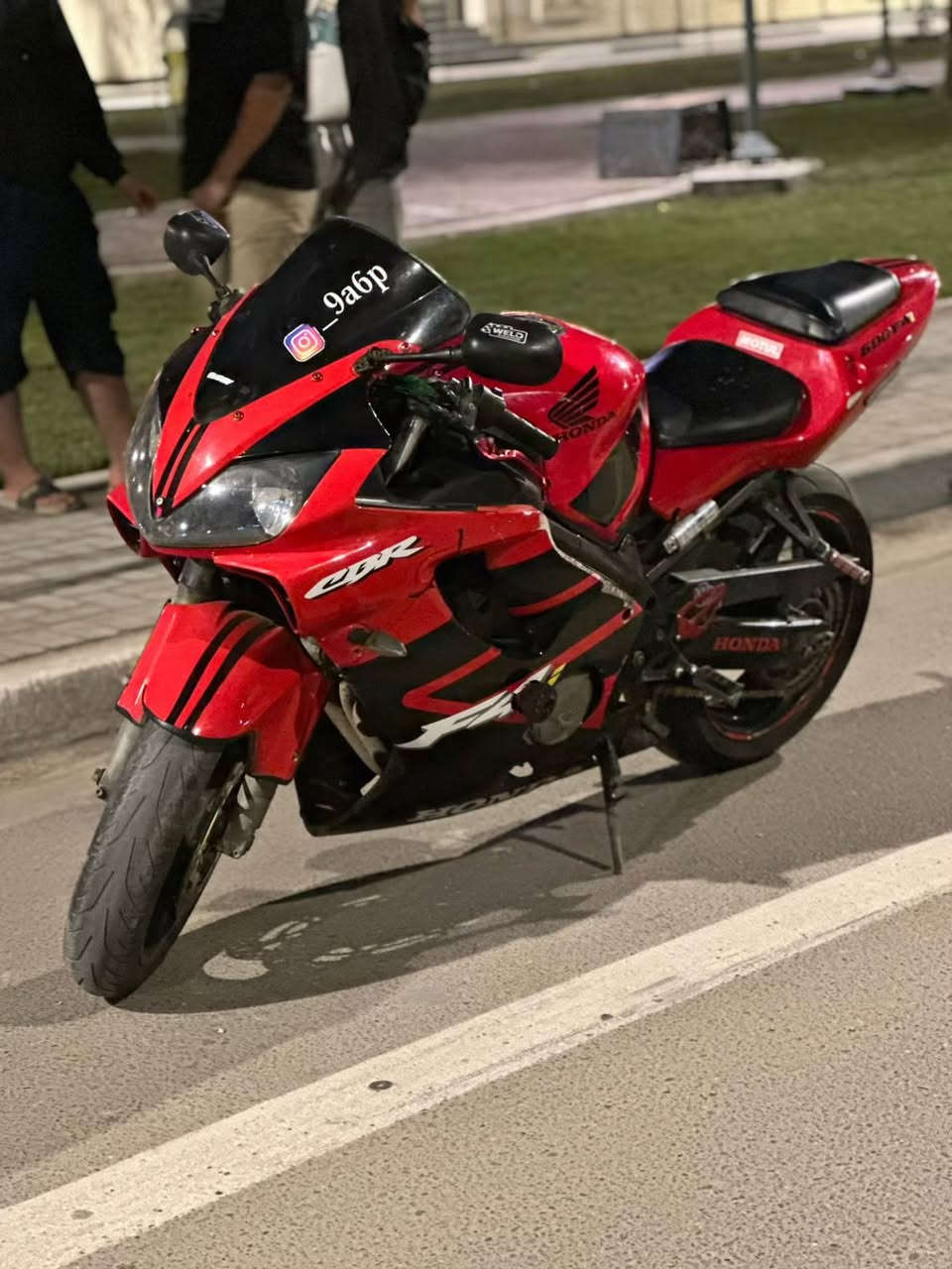 افوراي للبيع السعر ٢٥ورقه الدراجه كفاله من كير ومحرك و كهربائيات بس ملاحضات عل الكفرات للتواصل ***********
