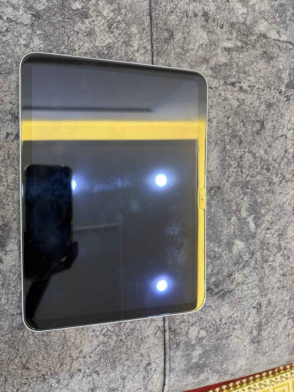 ايباد11 معالج 16ذاكره128  مصارلي هواي من ماخذه سعره 440بكاني بغداد ***********
