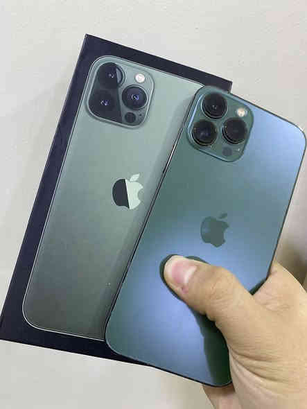 للبيع ايفون 13 برو ماكس ذاكرة 256 بطارية 82 لون زيتوني مبدل ضهر بلليزر وحدثتة تحديث26 طلعلي الكامرة قطعة غير معروفة بس تشتغل السعر 600 الف العنوان بغداد العامرية للاستفسار ***********
