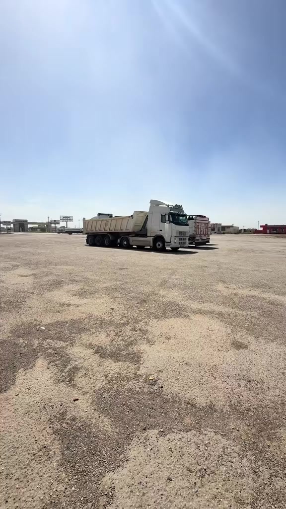 للبيع فالفو شيطان 2003كير توماتيك مربوط وره هاي العربنه تخم تاير جديد رقم سنويه جديد سليمانيه حصه كاز بيه شراط تحويل مكانه كركوك سعر خبر وتدلل 
رقم الهاتف ***********
