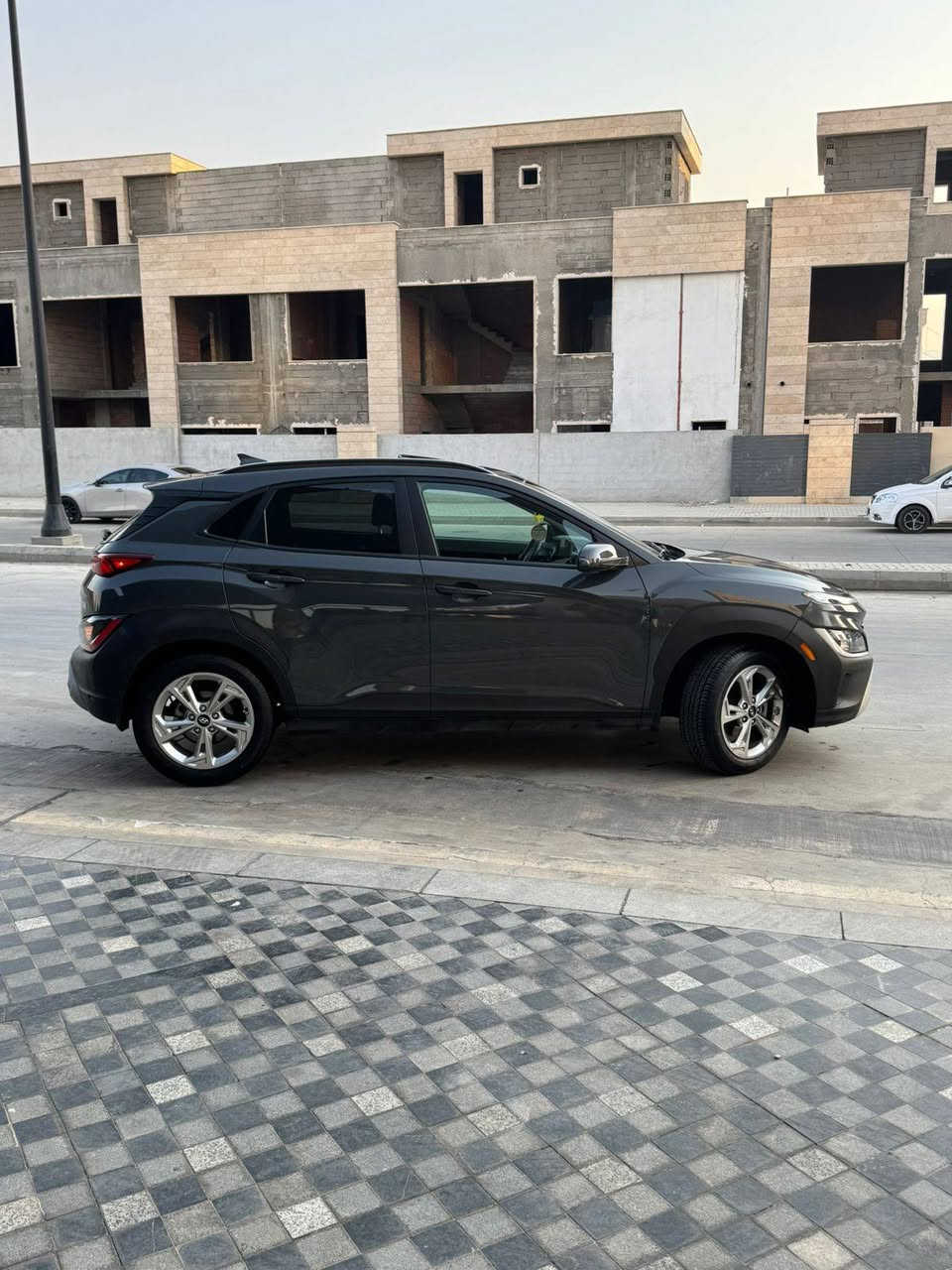 هيونداي كونا 2023  سعر 151 ورقة 
مواصفات se بلاس 
سلايت و بصمة وشغال وكشن كهرباء وشاحن موبايل و رادارت و شاشة وكامرة دوارة و ويل كب وكشن حار ضر  بنيد ورقم شاصي و سونر مرفق موقع بسليمانية 
سيارة حاليا رقم سليمانية  وماشية  53 الف ميل تقريبا 
للاستفسار 
***********
***********
#بغداد #بابل #كربلاء #موصل #كونة #كروبات
