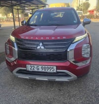 اوتلاندر موديل 2022  مواصفات se  دفع رباعي - كامرات 360- رادارات امامي...