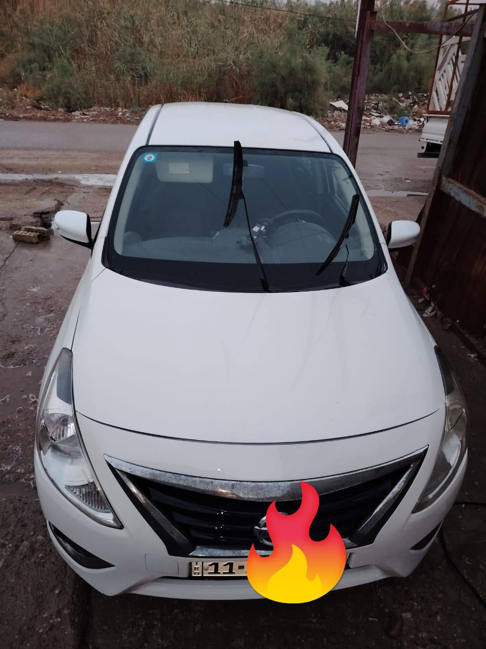 السلام عليكم شباب 

نيسان سني 2023 مصري فول مواصفات
 ماعده البصمة 
السعر 105 وبيها مجال للشراي
المواصفات 
اشارة بلمراية 
قطعتين تبريد 
 شاشة لمس 
4 جام كهرباء 
بلوجكتر 
تحكم ستيرن 
بيها جاملغ امامي وبنيد مبدلات 
وجاملغين الخلفيه ضربة خفيفه بدون جنطة 
السيارة نظيفه مابيها اي نقص 

📍العنوان / بغداد  
الرقم ***********
