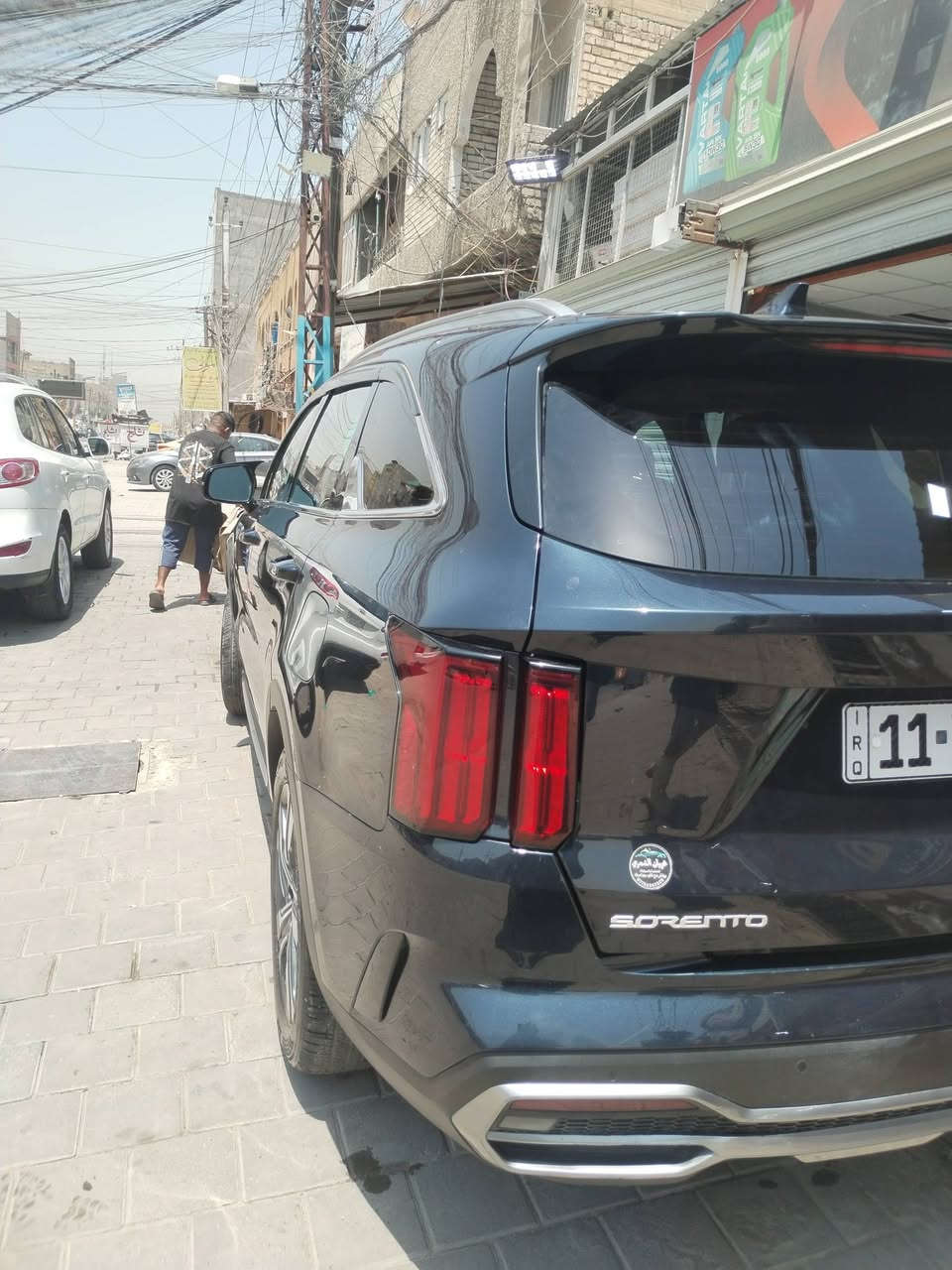السلام عليكم 
سورنتو 2023 وارد أمريكي  ضررها الجاملغ الايسر من جهة السائق فول مواصفات 7 راكب السياره ممتعوبة  ماشيه 86 الف حقيقي اخوان التفاصيل تجي وتشوف بعينك السياره رقم بغداد  مكان السياره بغداد   *********** السعر  210 وبيها مجال
