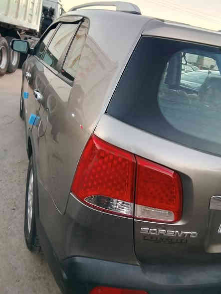 السلام عليكم كيه سورنتو للبيع موديل 2011امريكيه حادثه خشم بنيد جاملغ أمامي ايمن تقرير امريكيه موجوده بصوره سونار موجود همتن مكينه دوش بس كاز كيت مفتوح فقط كير حداديه تخم تاير باتري كله جديد غراف جديد مواصفات سياره خمس ويل كب اشاير بل مريا حساسات خلفيه تبريد قطعتين لايتات زنون اصلي مكينه دوش مرغوب 4سلندر السعر122بيه مجال قليل الاستفسار اتصل على الرقم التالي ***********
***********
