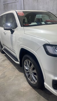 لاندكروزر VX فول • ٢٠٢٥ • رقم اربيل