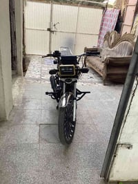 دراجه سونك نضيفه مابيها اي نقص مكينه ناعمه صوتها ناعم  ودراجه خير من ا...