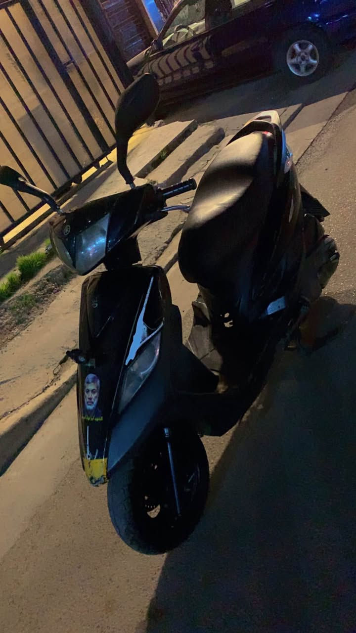 السلام عليكم :

ماكس ثعلب سرعة 140 ياماها
دراجة بلادية علا وضع الشركة 
برغي مامفتوح منها بشهر السادس
نزلت رمبة متوازي واريد ابيع لا اكثر
(( كفالة عامة )) شرط تجيب وياك 
فيتر وتجي تفحص هم اوراق كاملة اصولية

السعر 650 الف
مكاني شارع فلسطين
هذا رقمي *********** بغداد, العراق
