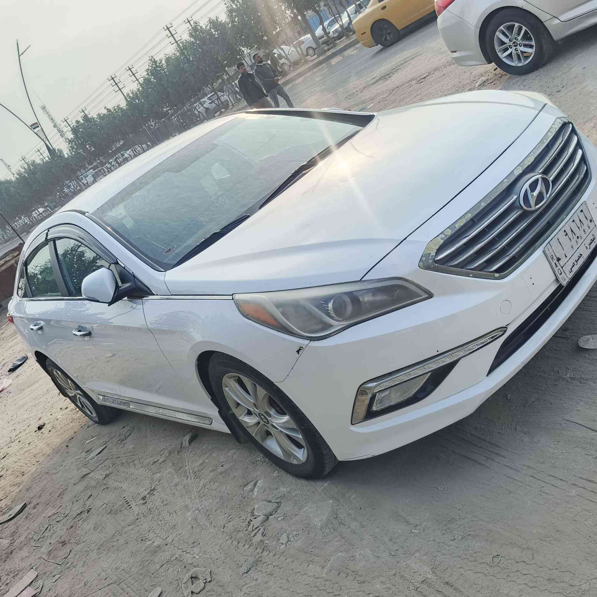 سوناتا 15امريكي . لون ابيض  مكينه جي دي اي كفاله مع لكير . . حادث جاملغ وبنيد . . تبديل فقط جاملغ تبريد كلش حلو +طخم تاير+سنويه ل27 اشاير بلمرايه   *********** /مكاني البصره شط العرب اتصل وتدلل شط العرب, البصرة
