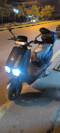 دبل بطاريات • يمشي ٤٠كم • موصل ايسر