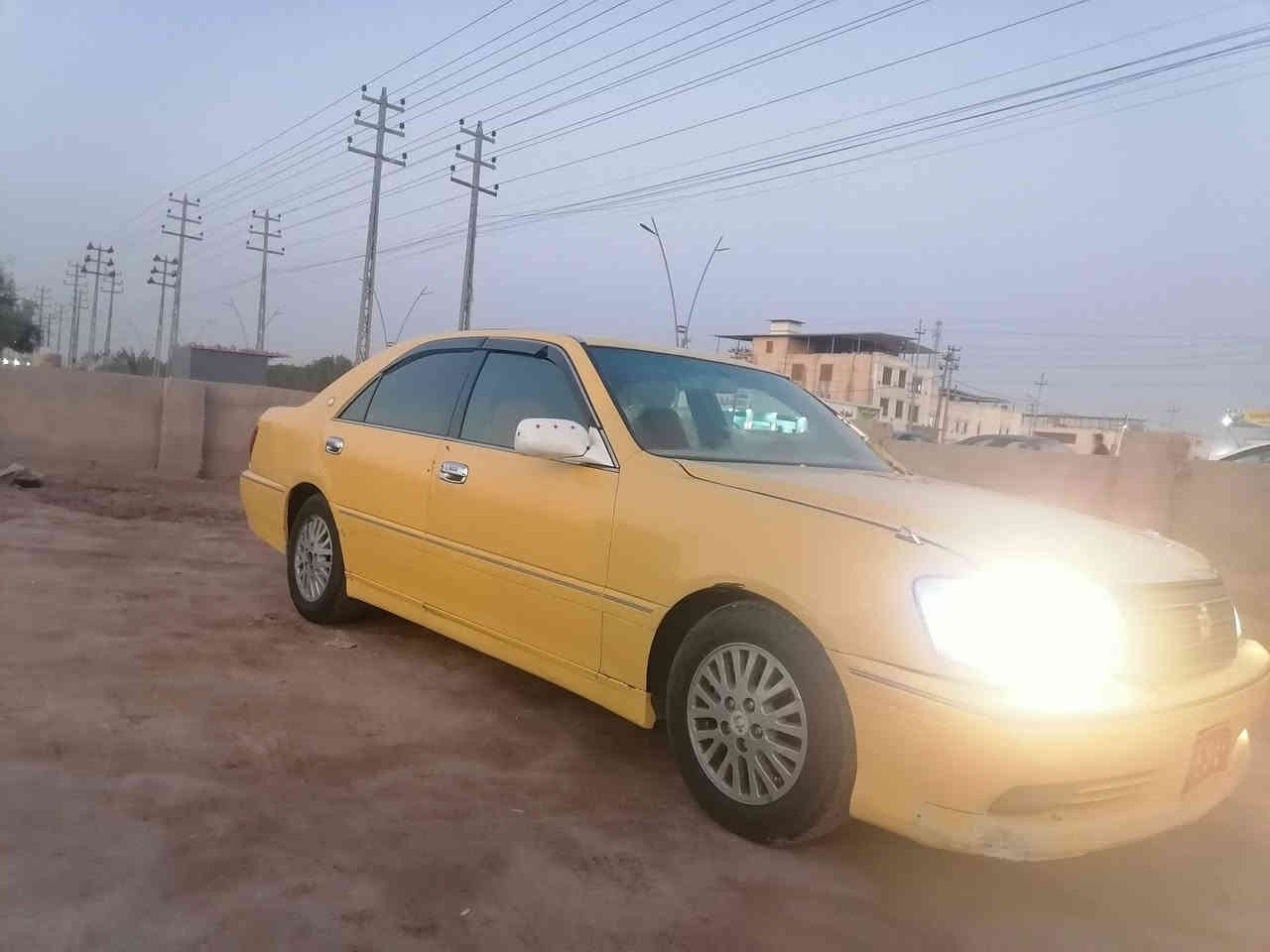 السلام عليكم سياره جنون للبيع كصتين سياره كير ومكينه خير من الله السياره وكاله عامه السعر 45العنوان البصره القرنه رقم الهاتف ***********
