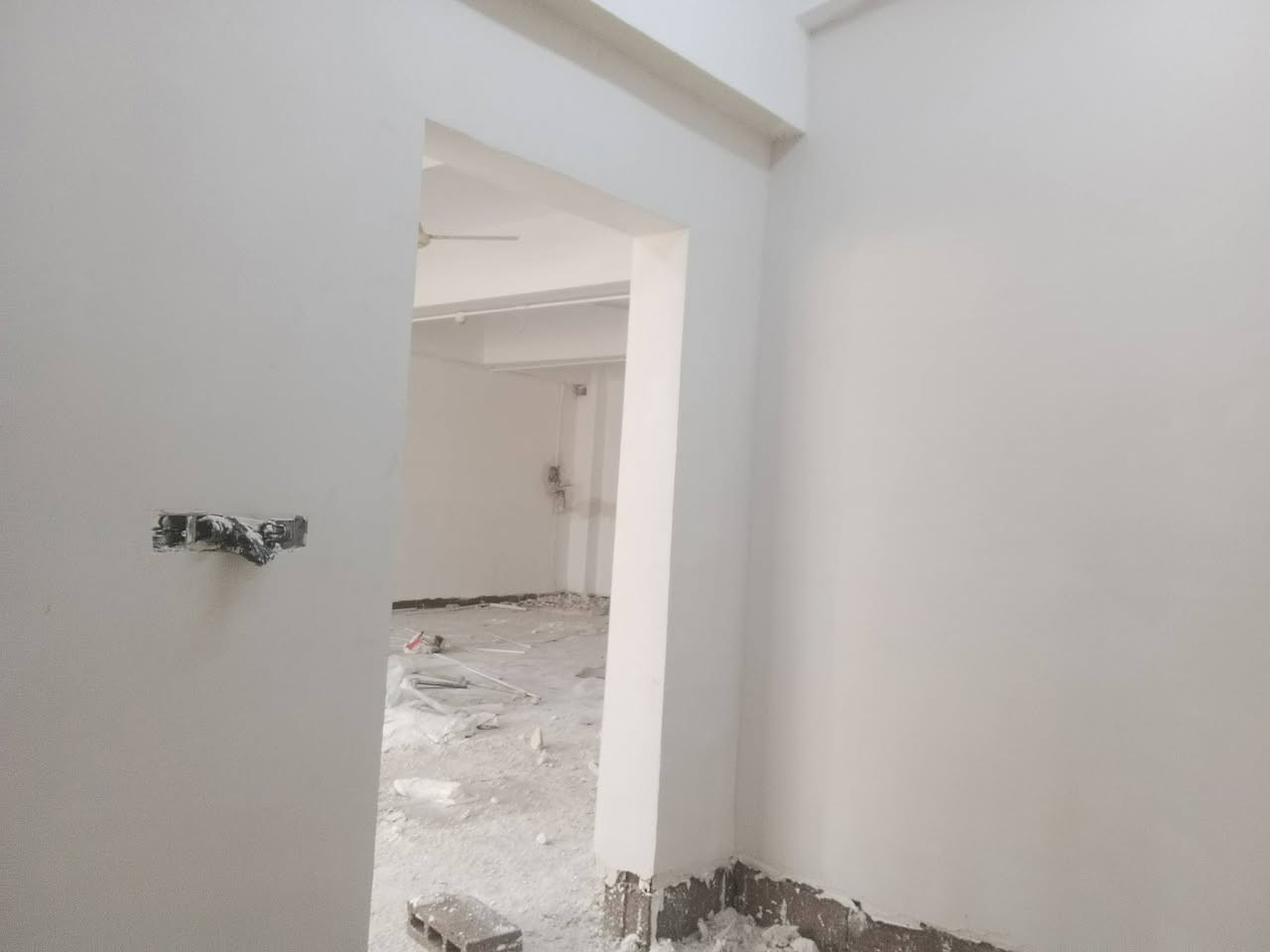 شغل بياض لبغ داخلي سعر المتر ويه المواد5ونص بدون مواد4 مااشتغل بلاقساط
للاستفسار***********
