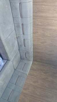 كنب • مستعمل • ضرر بسيط