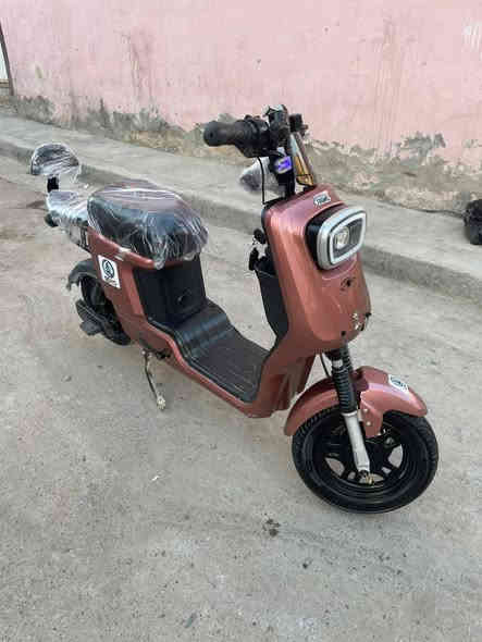 دراجة نوع R8 للبيع
بطاريات 5 كبار
نظام بك
نظام تشغيل كارت
نظام انذار سرقة
دراجة استعمال شهرين فقط
العنوان بغداد البلديات
السعر 375 وبيها مجال
***********
