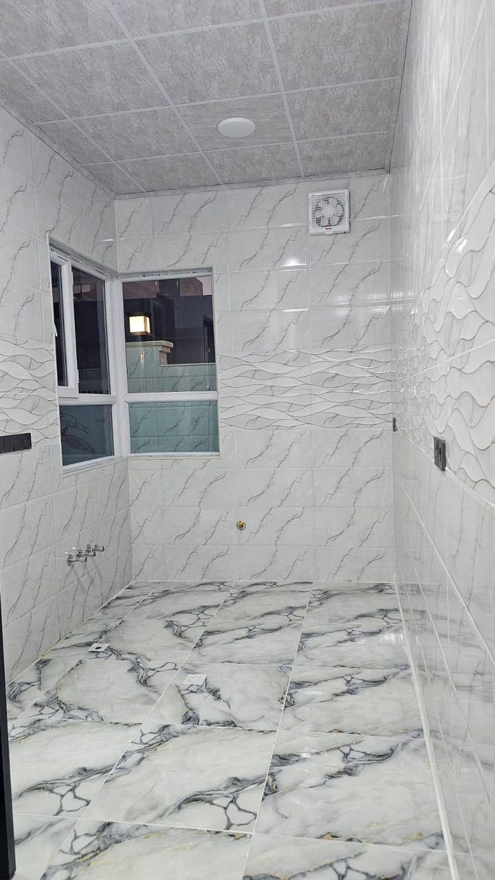 � #عروض #مكتب #الحارث #الحديث 🏡
📍 الموقع: الموصل-التعليم-العالي]
⚡دار-للبيع-طابقين-مطلوب-الجمعية-طلب-ينزل
📐 المساحة:[100-متر- واجهة-5]
🛏️ عدد الغرف: [3- غرف نوم ]
🛁 عدد الحمامات: [2-حمام ]
🍽️ مطبخ + كراج + سطح 
✨ دار-يقع-على-شارع-بعرض-20-متر
✨نضام-كامرات-نضام-دكت-جبس-بوردن
✅ بناء-حديث2026
✅ صنف اللعقار-وصل-جمعية-تربيه

💸 السعر: [ يُذكر عند التواصل / او الاتصال ]
I 
📞 للاستفسار والمعاينة اتصلوا بنا على الأرقام التالية:
***********
***********
📍 موقع المكتب سايدن التعليم العالي 
📍 الموصل – وقرب معمل أصب وتربيه رابعه
✨يرجه -متابعه -الصفحه-الصلكم-كل- مهواجديد
📌 نستقبل كافة العروضات داخل أحياء الموصل 

#عقارات_الموصل #دار_للبيع #الموصل #بيت_للبيع #مكتب_الحارث #الحديث   #فرصة_عقارية #الموصل
