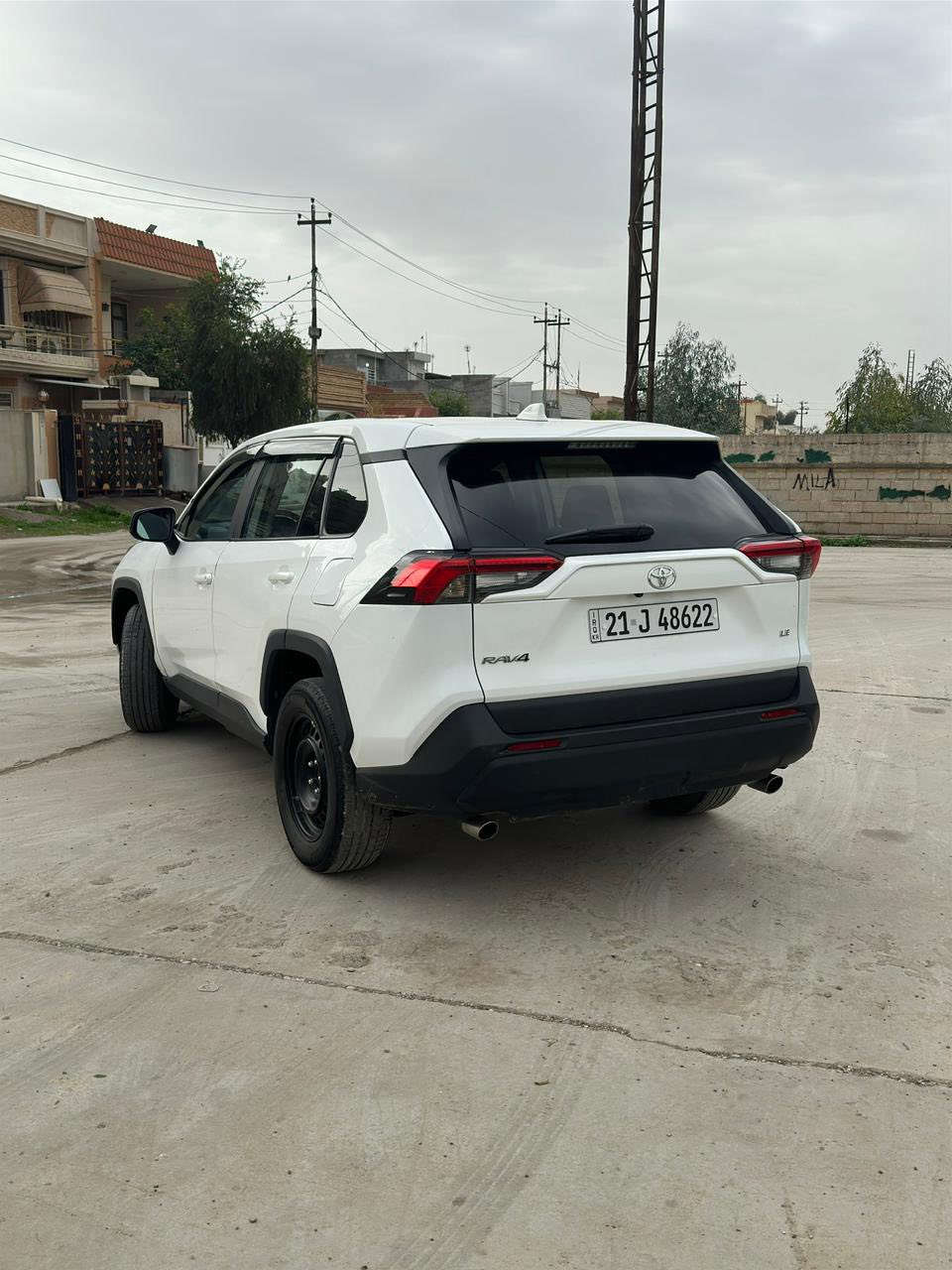 السلام عليكم
راف فور ابيض مواصفات LE رقم سليمانية 

بجم كبس قطعتين تبريد اوتو هولد سايد بريك دكمة  ***********
بيع ومراوس بارقام شمالي
