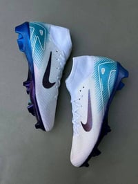 مقاس 43/42 • واصل مجاني • هدية