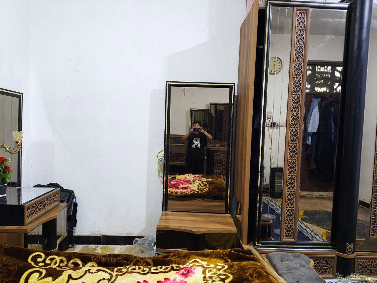 غرفة نوم مودرن فخمة للبيع! 📣

تصميم تركي راقي.

كاملة مع كافة الملحقات (كنتور سلايد، ميز مراية، بانكيت).

حالة نظيفة جداً وكأنها جديدة.

السعر: [امليون و200].

الموقع: [بغداد حسينية المعامل ].

للحجز والاستفسار تواصل معنا الآن! [رقم الهاتف ‪واتساب 778 341 1459‬]


**إذا كنت صاحب هذا الإعلان وتريد حذفه لأي سبب، رجاءا أرسل رسالة إلى الدعم الفني**