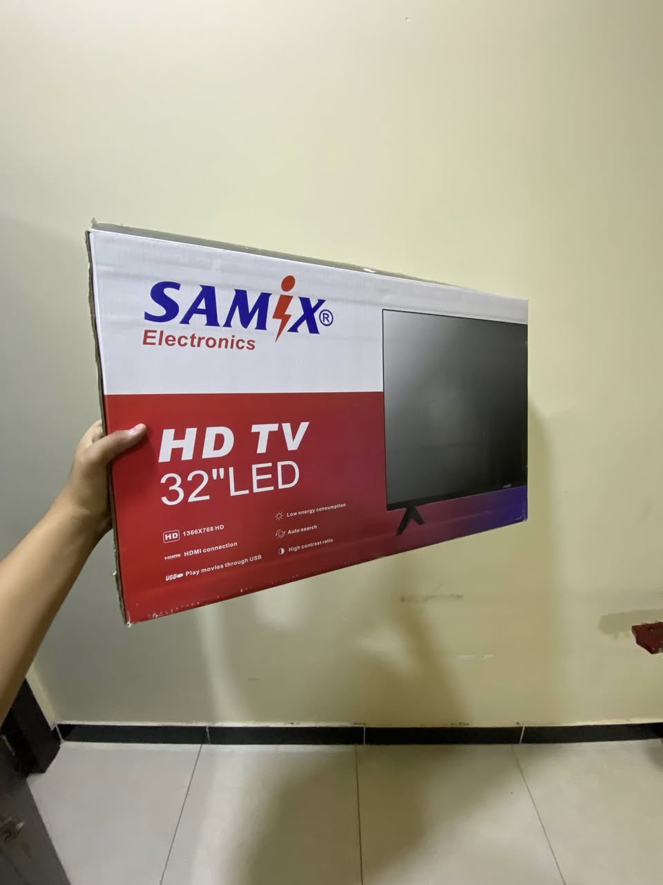 شاشة SAMIX
32 led
فول HD
بسعر 90الف
الرقم
***********
