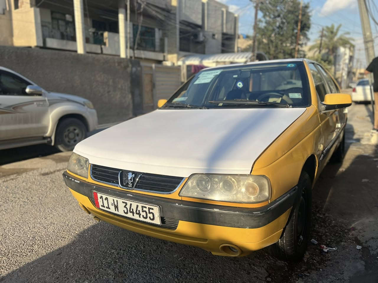 السلام عليكم.     مكلف بالنشررر
بيجو لميس 2016 جاهزه وكامله مابيها اي نواقص 
ارقام بغداد انكليزي. ومكان بغداد الامين 
بيها صبغ جاملغ ومباوگ الباب بدون اي ضربه 
السعر 38           للاستفسار ‭٠٧٧١ ٨٨٤ ٩٧٢٤‬
