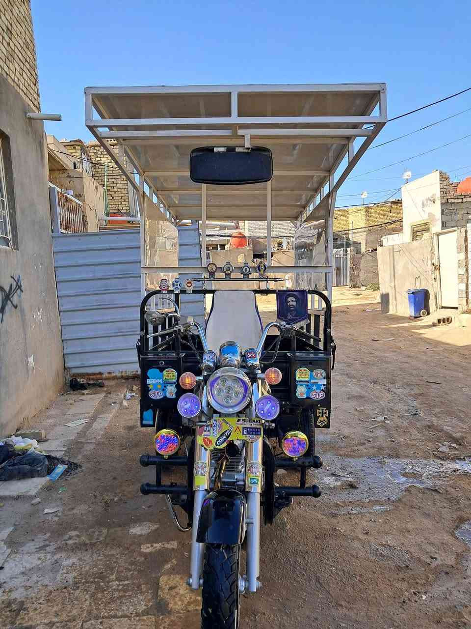 السلام عليكم ستوته للبيع موديل 23 محرك بيها 25 اوراق اصولي مكاني نجف مقفوله كفالهه ستوته خير من الله ما عايزه شي مكلف بالنشر والشراي بخير ويتدلل***********
