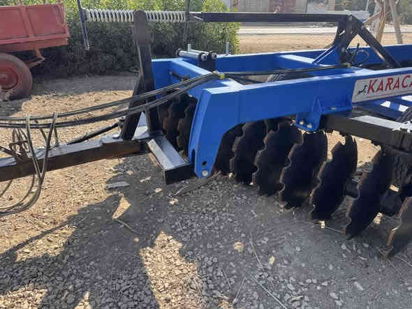 للبيع دسك كاراجا تركي جديد مامشتغل 
الحجم 24 مامشتغل ولاهط السعر 12 ونص وبيه مجال

بابل الخميسية 
***********
