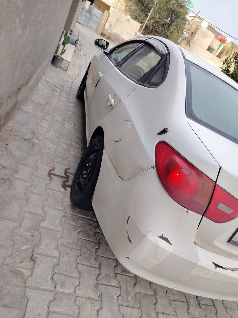 السلام عليكم لبيع فقط انتره مديل 2010 خليجه مكينه 2000 مكينه كير خير من الله منضومه غاز 60 لتر تبريد حدايه خير من الله سياره متجايه و مصبوغه عام مكان واسط كوت مركز مدينه السعر 75 وبيها مجال 
بسمي رقم كربلاء مشروع وطني 
***********
