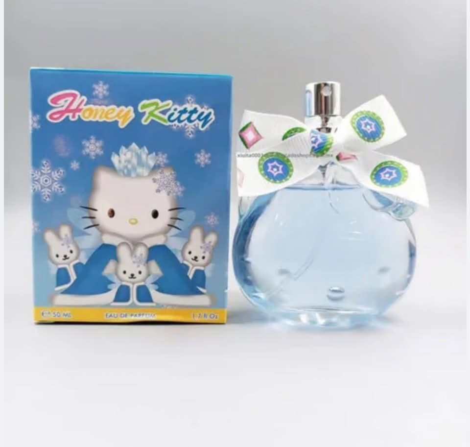 Honey Kitty" 
وفرنالكم عطر للأطفال 
بحجم 50 مل
العطر يأتي في زجاجة ذات شكل مميز داخل علبة مزينة بشخصية هالو كيتي.
يتميز برائحة خفيفة ولطيفة، 
غالباً ما تكون فواكهية أو زهرية لتناسب بشرة الأطفال الحساسة


**إذا كنت صاحب هذا الإعلان وتريد حذفه لأي سبب، رجاءا أرسل رسالة إلى الدعم الفني**