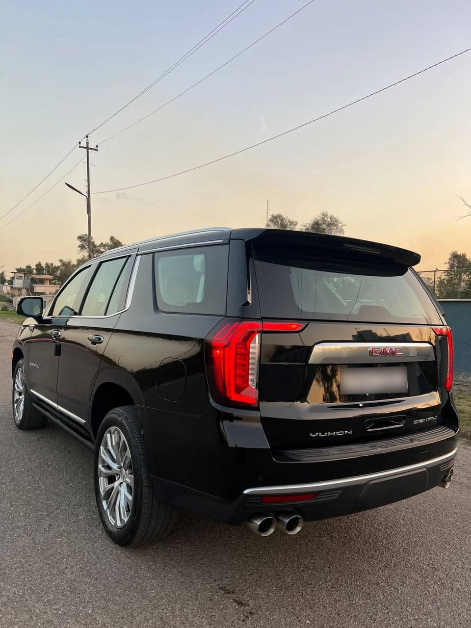 السلام عليكم
جمسي دينالي 2024 وكالة المنصور 
كفاله عامة من الدبل كود والبارد والصبغ 
ماشيه 6000 كيلو السيارة جديدة جداً وبحالة الوكالة 
السيارة رقم بغداد تحويل شوكت ميعجبك 
سعرهه 665$ 
مكان السيارة بغداد البلديات 
رقمي ***********
