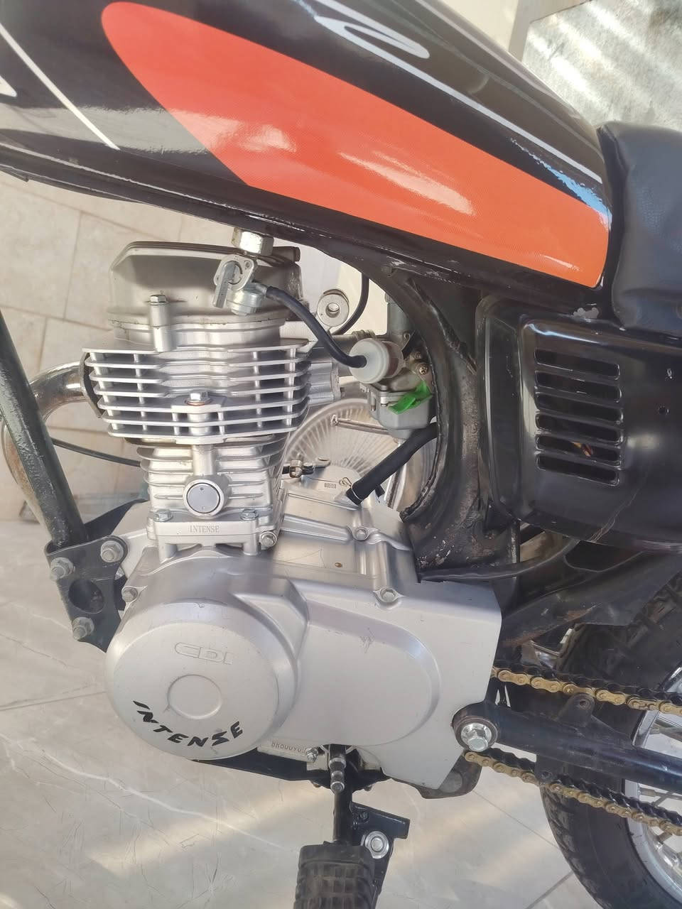 سلام عليكم اخوان درجه انتنس البيع محرك خرس بس ولفات مبدل الدرجه  الدرجه لاصرف وللا بخار شلعه معدل الدرجه السعره 450 او بيه مجال قفله 425 الرقم 0770 1366867
