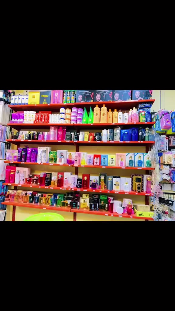 مجمع النجمة للاكسسوارات والمكياج والعطور والذهب البرازيلي العنوان الديوانيه شارع الوكفه مجاور حواء ستايل مقابل احمد الفريجي 
***********
