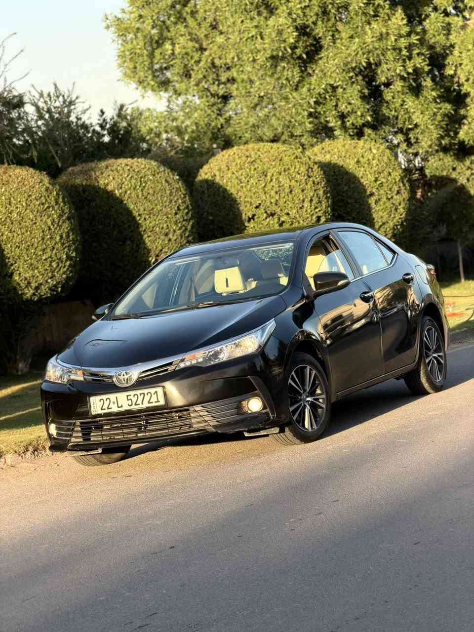 كورلا 2019 خليجي 
كفاله من الصبغ 
رقم اربيل تحويل مباشر 
محرك 2000
ماشيه 98 الف 
بارد فقط جاملغ خلفي بسيط وطخه بسيطه بطرف باب السائق وسونار موضح 
وشخوط بسيطه  
فول عده فتحه 
بصمه تشغيل وابواب 
حساس خلفي
شاشه وكامره 
فول تحكمات 
نضام سبورت 
دشبول ليزري
داخل جلد ابيض 
السعر 140$$
مكان السياره بغداد حي الجامعه 
☎️ ***********
