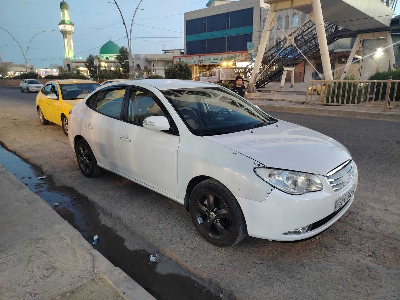 السلام عليكم وحياكم مكتب المدين وياكم 👋
النترا ٢٠١٠ 🚗
رقم اربيل انكليزي سنويه جديد تشتري من الشرعي 🚦
كابون بانزين بيها ماستر ⛽
محرك ١٦ دكشن عالي كير شرط 🛑
تدفئه تبريد شغال ❄️
مواصفات نص فول شاشه جامات كهرب قفل مركزي 🧿
ضررها جاملغ امامي وبوند وباب باقي ملاحظات كدام العين 🛠️
السعر ٧٨ وبيها مجال 💸

قفل ماكو بالتلفون تعال شوف واقتنع.
🔴 اوقات العمل  من الساعه العاشرة صباحا الى الساعه العاشرة مساءا 
  
🔴 غير متواجد على الفيس والماسنجر 

العنوان :- مكتب المدين لبيع وشراء السيارات الموصل موصل الجديدة شارع بغداد مقابل جامع الاغوات قرب مجسر المشاة 
 
الاتصال ع الارقام 
***********
***********
