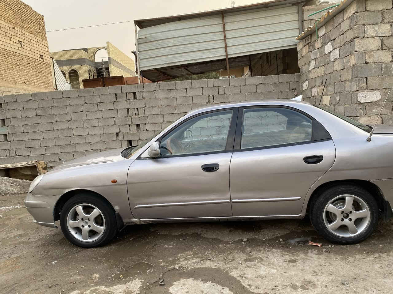 سلام عليكم دايو نوبره مديل 2000رقم بغداد إنكليزي. سنويه جديده تحويل ثاني يوم مكينه وحداديه وتخم تاير خير من الله علمن السياره (كير اوتماتيك. البك ميجي. بس السياره شغاله ومشي بيها وين ما جان وبيع كير كايم )بس السياره تمشي بس البك ميجي سياره كهربائيات كلها شغاله من الطول الطول دواخل جديده ابطاينً جدد كشنات جدد سياره كلش حلوه وحله من البل صوره ومال بيت الله شاهد وروح بيها وين ما جان سياره رقم بغداد إنكليزي السعر 24وبيها مجال مكان كربلاء رقم الهاتف ***********/***********
