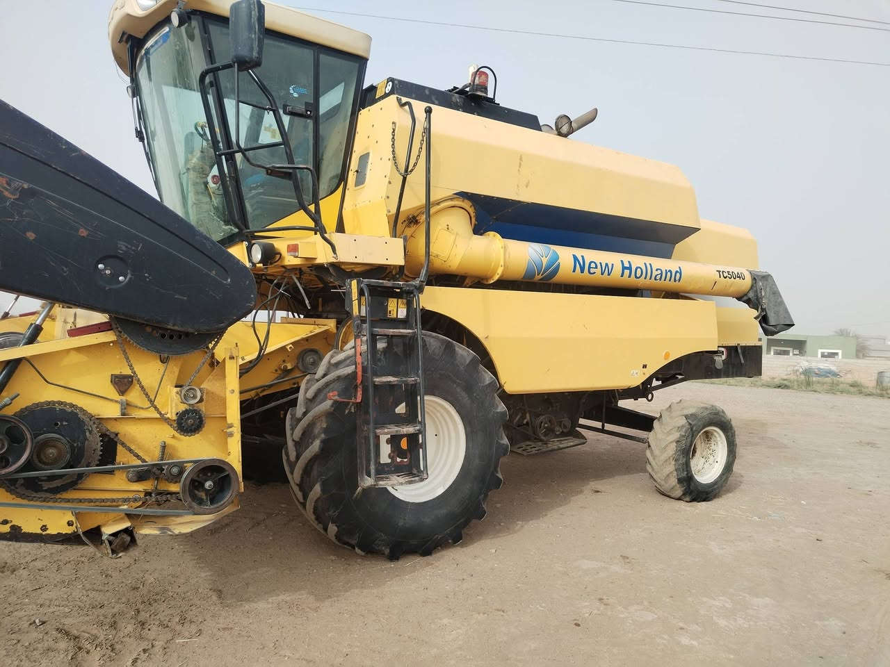 السلام عليكم. حاصده للبيع موديل 2014 السعر 75 مليون. للاستفسار ***********
